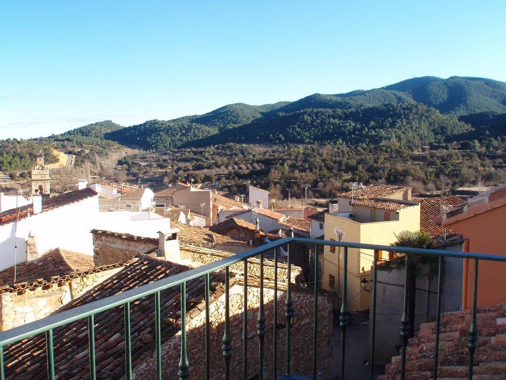 Casa Esteban Villanueva de Viver Exterior photo