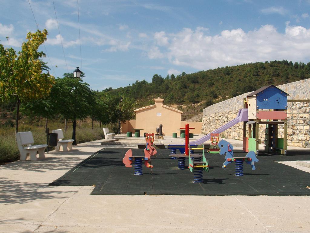Casa Esteban Villanueva de Viver Exterior photo